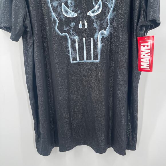 MARVEL The Punisher T-Shirt Size 2XL Men's Flaming Skull NWT Black Textured - Picture 6 of 7